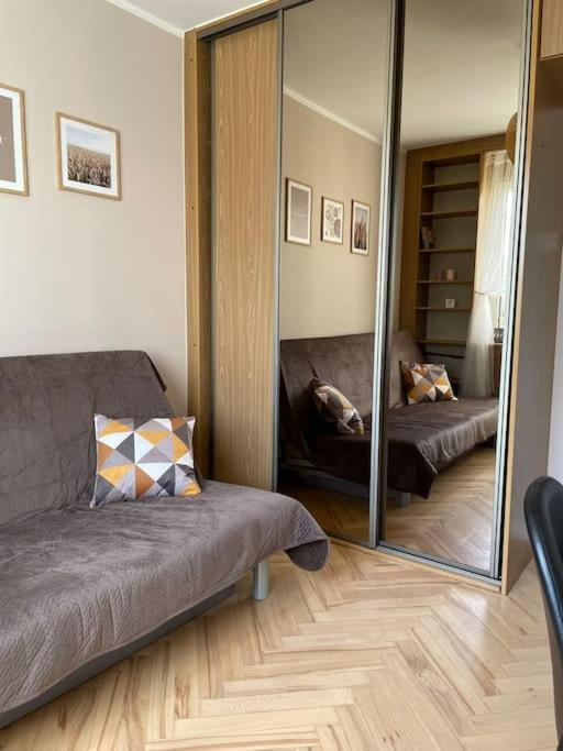 Four Bedroom Lachmana Apartament Warszawa